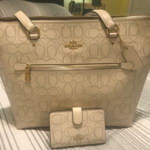 Coach Tote Bag with Wallet
